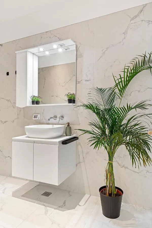 Win Herastrau Forest Bucharest Apartment
