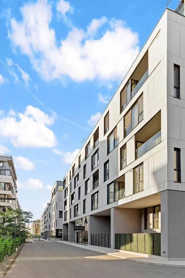 Apartment Win Herastrau Forest Bucharest Romania