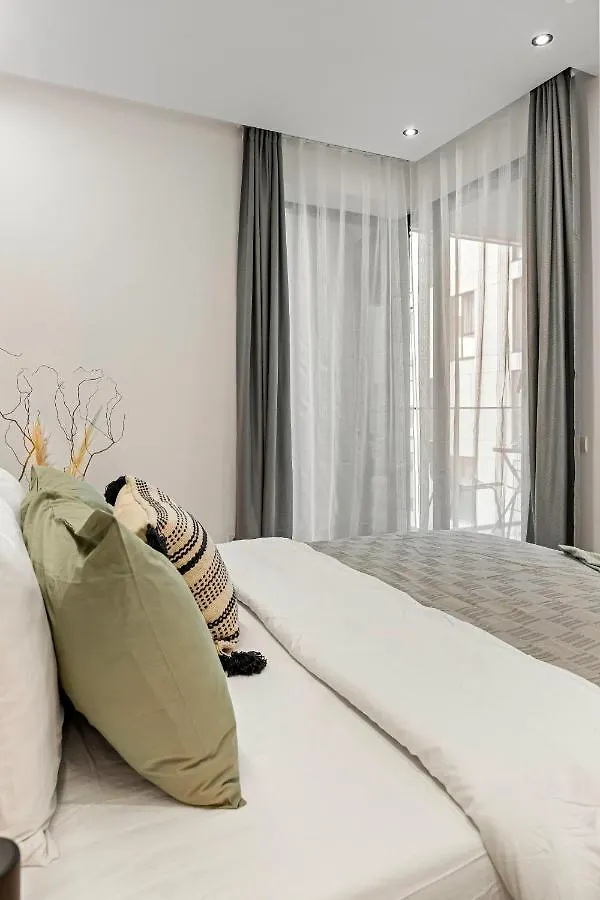 Apartment Win Herastrau Forest Bucharest Romania